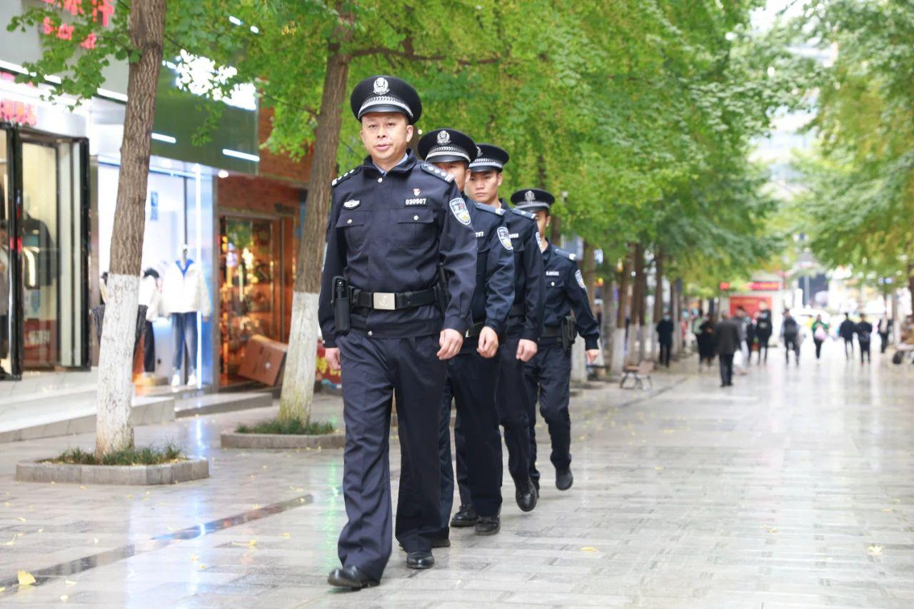 六盤水公安“兩隊(duì)一室”改革鑄就“平安盾牌”