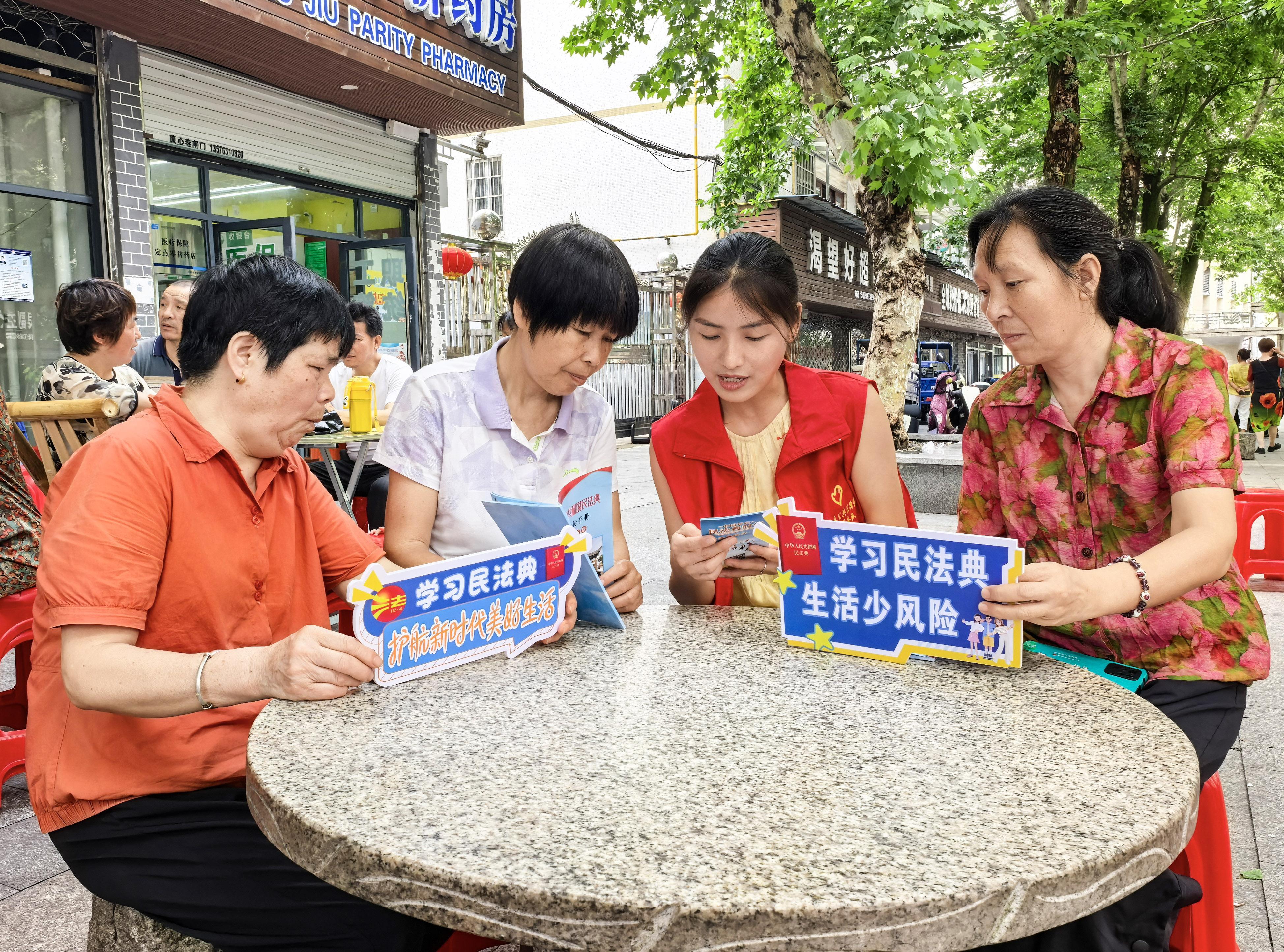 b0dea7707363c9b1773ab534ff05c39.jpg b0dea7707363c9b1773ab534ff05c39.jpg